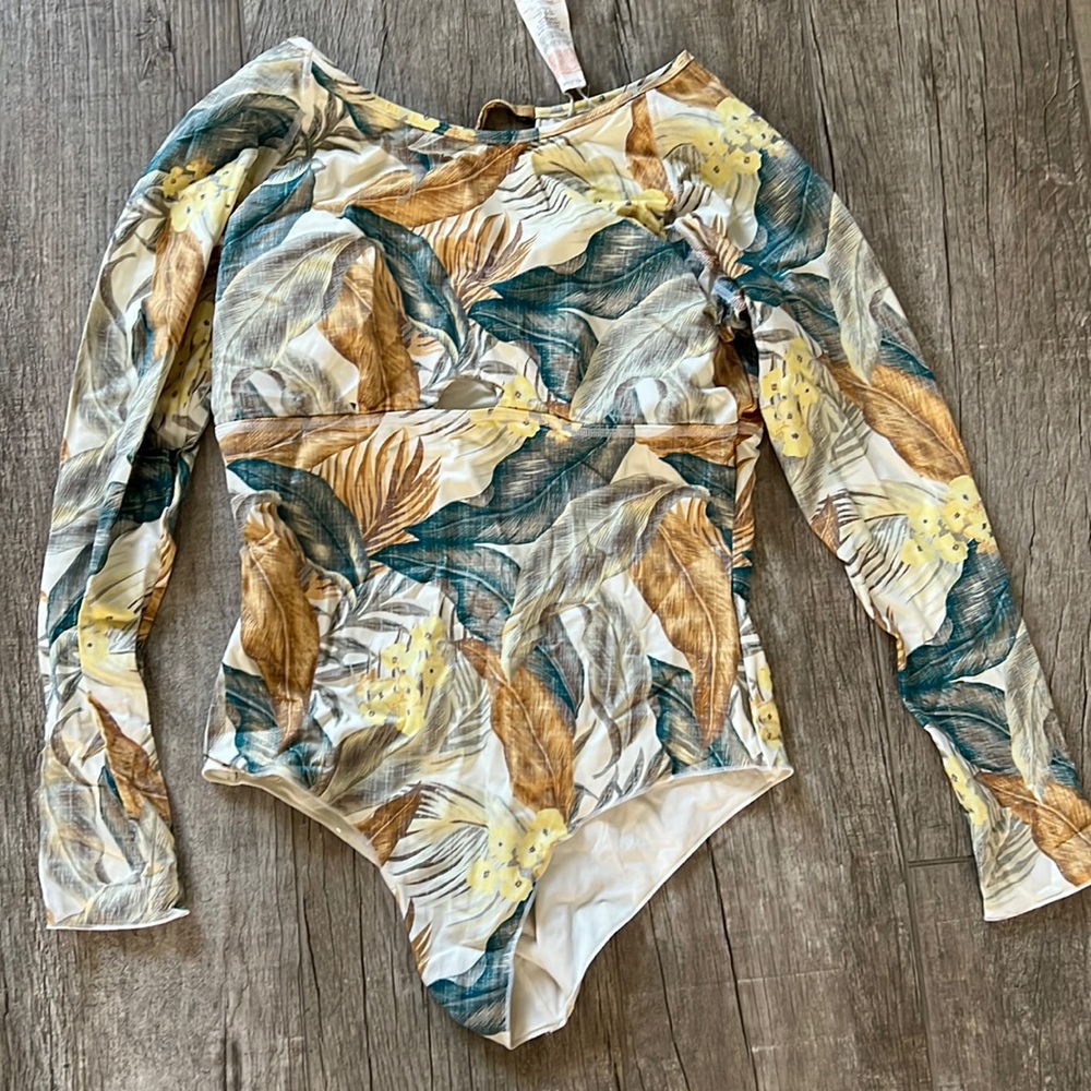 Rip curl Long sleeve seemless bathing suit